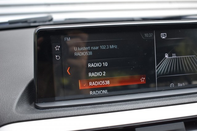 BMW 1-SERIE 116I 5DRS. / 18inch M SPORT / APPLE CARPLAY + NAVI / P.CAM + PDC V+A, Grouwstra Auto`s, Deventer