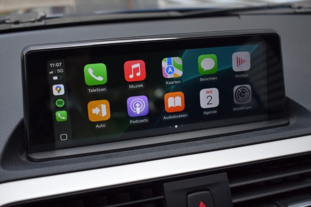 BMW 1-SERIE 116I 5DRS. / 18inch M SPORT / APPLE CARPLAY + NAVI / P.CAM + PDC V+A, Grouwstra Auto`s, Deventer