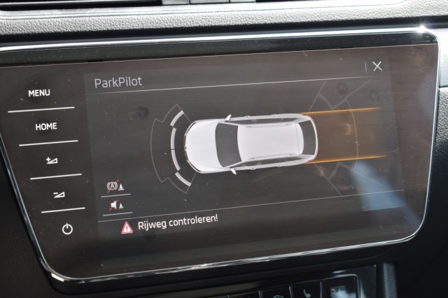 SKODA SUPERB COMBI 1.4 TSI DSG7 STYLE BUSINESS / P.DAK / EL. STOELEN / KEYLESS, Grouwstra Auto`s, Deventer