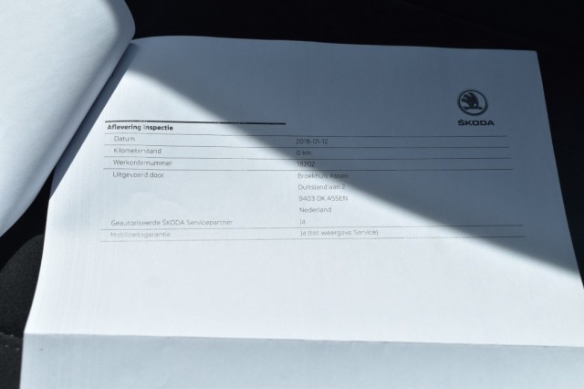 SKODA SUPERB COMBI 1.4 TSI DSG7 STYLE BUSINESS / P.DAK / EL. STOELEN / KEYLESS, Grouwstra Auto`s, Deventer