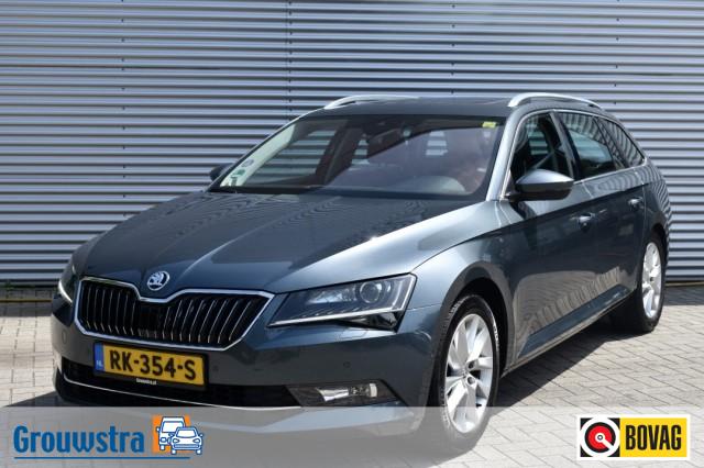 SKODA SUPERB - COMBI 1.4 TSI DSG7 STYLE BUSINESS / P.DAK / EL. STOELEN / KEYLESS