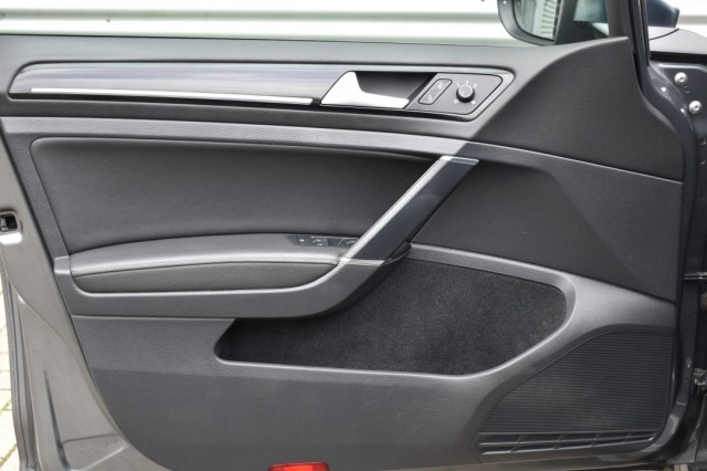 VOLKSWAGEN GOLF 2.0 TSI 4MOTION R / NL AUTO / 1e EIGENAAR, Grouwstra Auto`s, Deventer