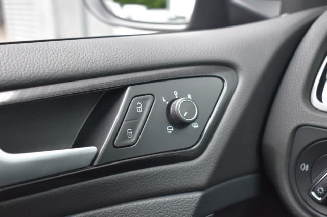 VOLKSWAGEN GOLF 2.0 TSI 4MOTION R / NL AUTO / 1e EIGENAAR, Grouwstra Auto`s, Deventer