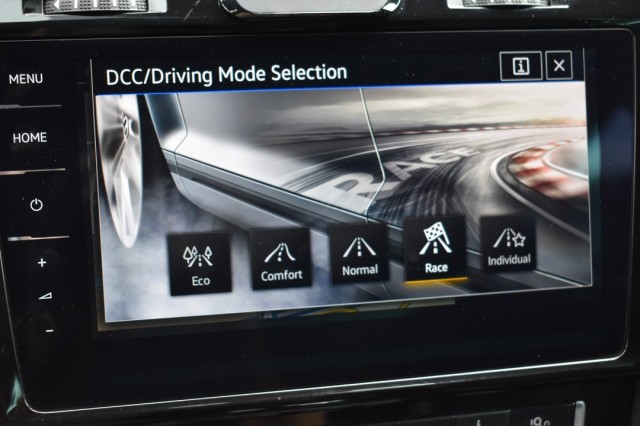 VOLKSWAGEN GOLF 2.0 TSI 4MOTION R / NL AUTO / 1e EIGENAAR, Grouwstra Auto`s, Deventer