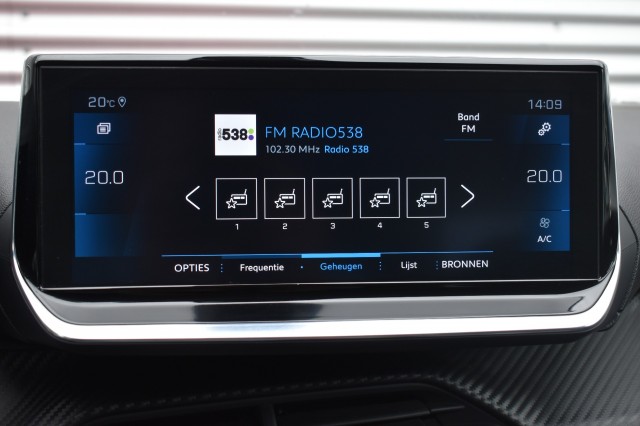 PEUGEOT 208 1.2 PURETECH ALLURE / NAVI + APP CONNECT / ECC / PDC / LED PAKKET, Grouwstra Auto`s, Deventer