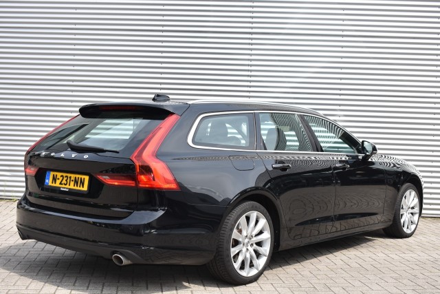 VOLVO V90 2.0 T4 / ADAP. CRUISE / STOEL VERW V+A + STW / WEGKLAP TREKH., Grouwstra Auto`s, Deventer