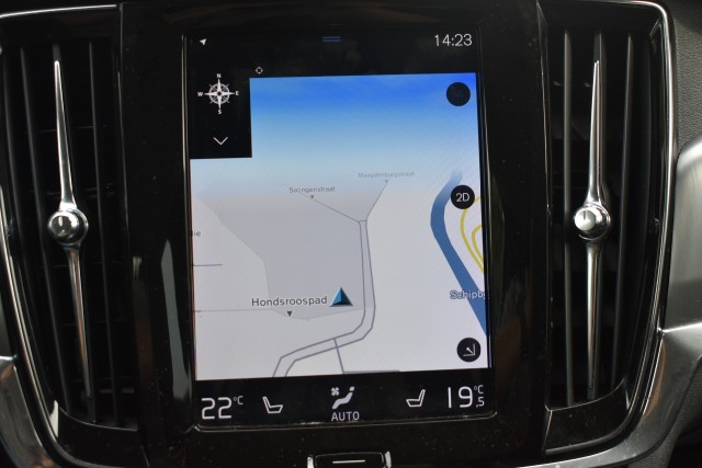 VOLVO V90 2.0 T4 / ADAP. CRUISE / STOEL VERW V+A + STW / WEGKLAP TREKH., Grouwstra Auto`s, Deventer