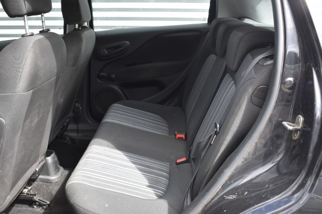 FIAT PUNTO 1.2 ACTIVE / 5 DEURS / AIRCO , Grouwstra Auto`s, Deventer