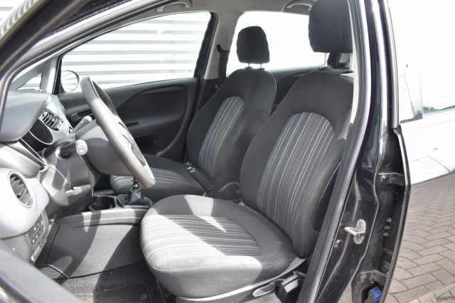 FIAT PUNTO 1.2 ACTIVE / 5 DEURS / AIRCO , Grouwstra Auto`s, Deventer