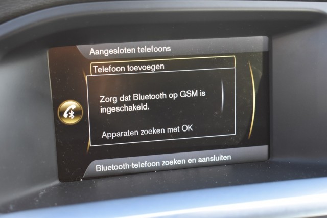 VOLVO V60 1.6 D2 MOMENTUM / TREKHAAK / PDC / VOORRUIT VERW., Grouwstra Auto`s, Deventer