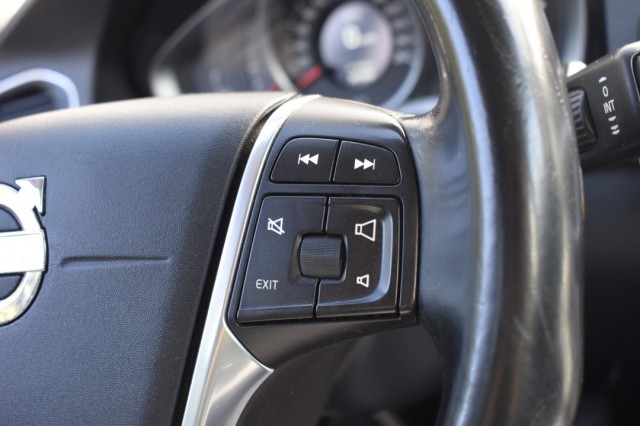 VOLVO V60 1.6 D2 MOMENTUM / TREKHAAK / PDC / VOORRUIT VERW., Grouwstra Auto`s, Deventer