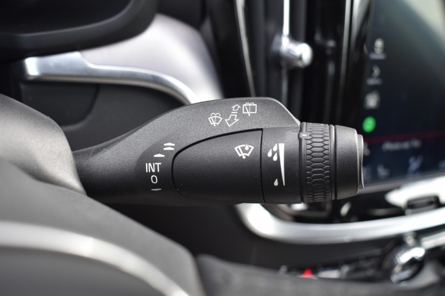 VOLVO V60 2.0 T4 MOMENT.PRO / POLESTAR ENGINEERD / NL AUTO , Grouwstra Auto`s, Deventer