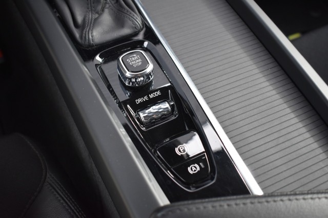 VOLVO V60 2.0 T4 MOMENT.PRO / POLESTAR ENGINEERD / NL AUTO , Grouwstra Auto`s, Deventer