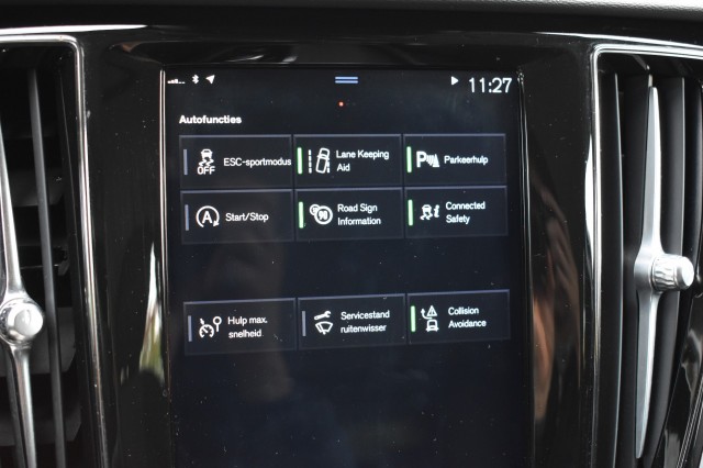 VOLVO V60 2.0 T4 MOMENT.PRO / POLESTAR ENGINEERD / NL AUTO , Grouwstra Auto`s, Deventer