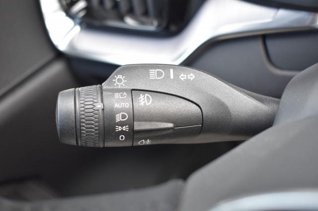 VOLVO V60 2.0 T4 MOMENT.PRO / POLESTAR ENGINEERD / NL AUTO , Grouwstra Auto`s, Deventer