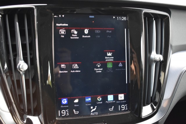 VOLVO V60 2.0 T4 MOMENT.PRO / POLESTAR ENGINEERD / NL AUTO , Grouwstra Auto`s, Deventer