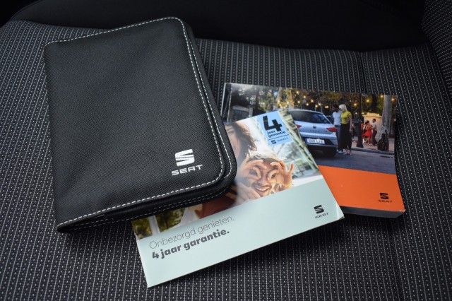 SEAT LEON ST 1.0 TSI STYLE ULTIMATE ED. / KEYLESS / P.CAM / TREKHAAK, Grouwstra Auto`s, Deventer