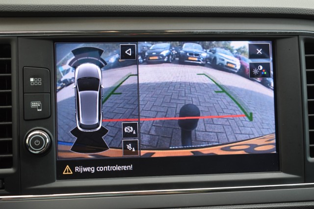 SEAT LEON ST 1.0 TSI STYLE ULTIMATE ED. / KEYLESS / P.CAM / TREKHAAK, Grouwstra Auto`s, Deventer