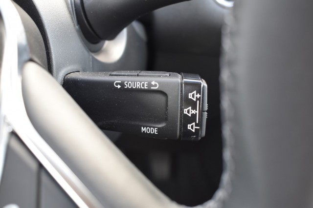 RENAULT CAPTUR 1.0 TCE 90 EVOLUTION / NAVI + APPLE/ANDROID / PDC / LED KOPL., Grouwstra Auto`s, Deventer