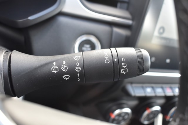 RENAULT CAPTUR 1.0 TCE 90 EVOLUTION / NAVI + APPLE/ANDROID / PDC / LED KOPL., Grouwstra Auto`s, Deventer