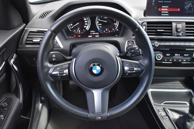 BMW 1-SERIE 116I SPORT LINE EDITION / NL AUTO / NAVI / PDC / SPORTSTOELEN, Grouwstra Auto`s, Deventer