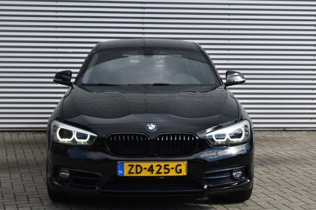 BMW 1-SERIE 116I SPORT LINE EDITION / NL AUTO / NAVI / PDC / SPORTSTOELEN, Grouwstra Auto`s, Deventer