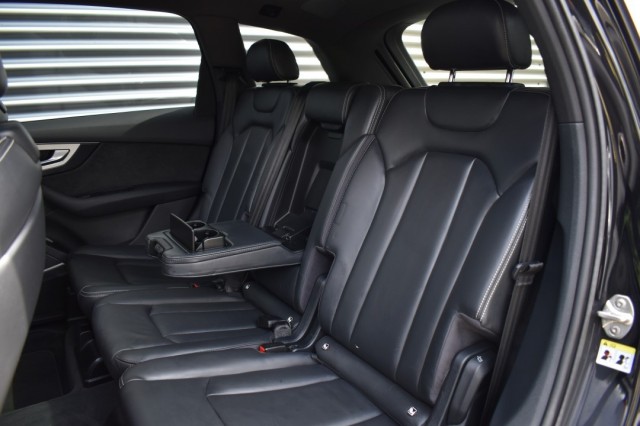 AUDI Q7 3.0 TDI E-TRON QUATTRO SPORT / P.DAK / LEDER / ADAP. CRUISE. / EL. HAAK, Grouwstra Auto`s, Deventer