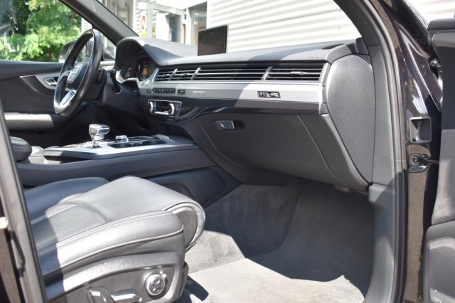 AUDI Q7 3.0 TDI E-TRON QUATTRO SPORT / P.DAK / LEDER / ADAP. CRUISE. / EL. HAAK, Grouwstra Auto`s, Deventer