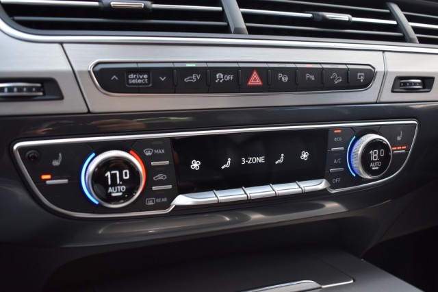 AUDI Q7 3.0 TDI E-TRON QUATTRO SPORT / P.DAK / LEDER / ADAP. CRUISE. / EL. HAAK, Grouwstra Auto`s, Deventer