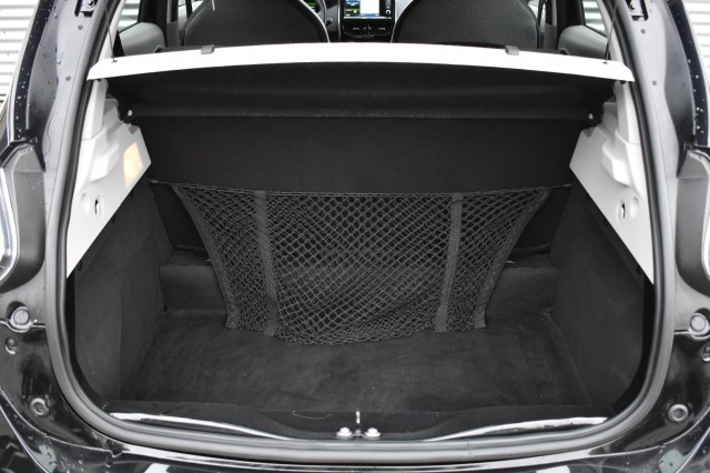 RENAULT ZOE R240 INTENS (KOOPACCU) NAVI / P.CAM. / PDC / KEYLESS ENTRY, Grouwstra Auto`s, Deventer