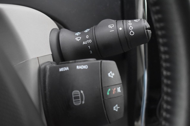 RENAULT ZOE R240 INTENS (KOOPACCU) NAVI / P.CAM. / PDC / KEYLESS ENTRY, Grouwstra Auto`s, Deventer