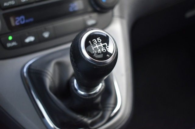 HONDA CR-V 2.0I AWD EXECUTIVE / LEDER / NAVI / AFN. HAAK 1600KG, Grouwstra Auto`s, Deventer