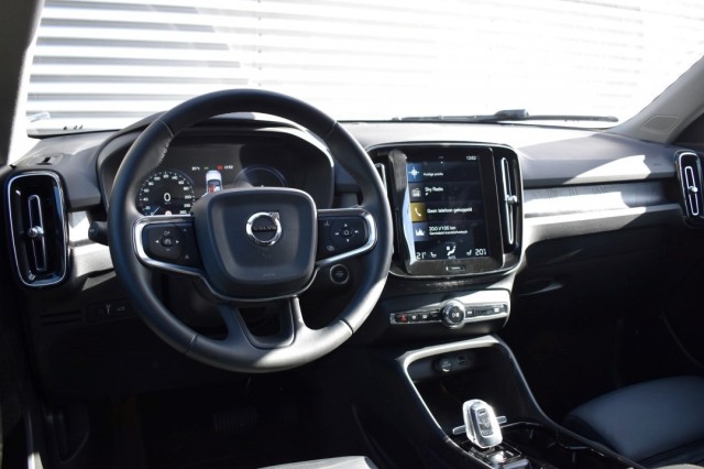 VOLVO XC40 1.5 T4 RECHARGE / LEDER / H/K AUDIO / EL. STOEL+MEMORY, Grouwstra Auto`s, Deventer