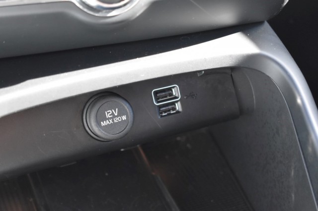 VOLVO XC40 1.5 T4 RECHARGE / LEDER / H/K AUDIO / EL. STOEL+MEMORY, Grouwstra Auto`s, Deventer