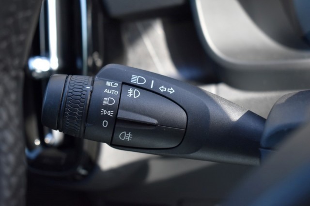 VOLVO XC40 1.5 T4 RECHARGE / LEDER / H/K AUDIO / EL. STOEL+MEMORY, Grouwstra Auto`s, Deventer