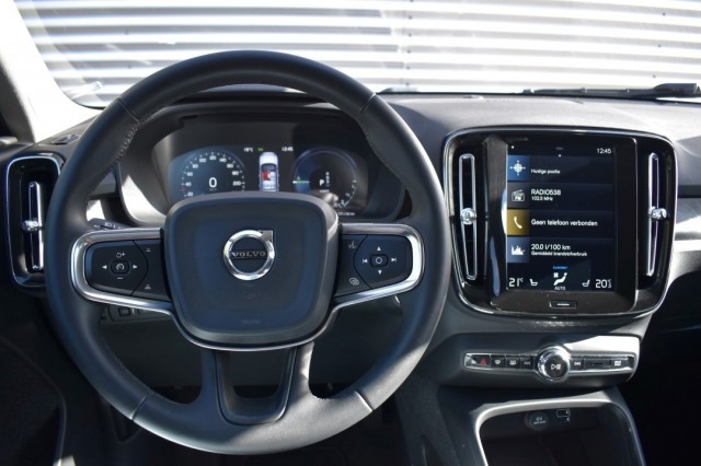 VOLVO XC40 1.5 T4 RECHARGE / LEDER / H/K AUDIO / EL. STOEL+MEMORY, Grouwstra Auto`s, Deventer