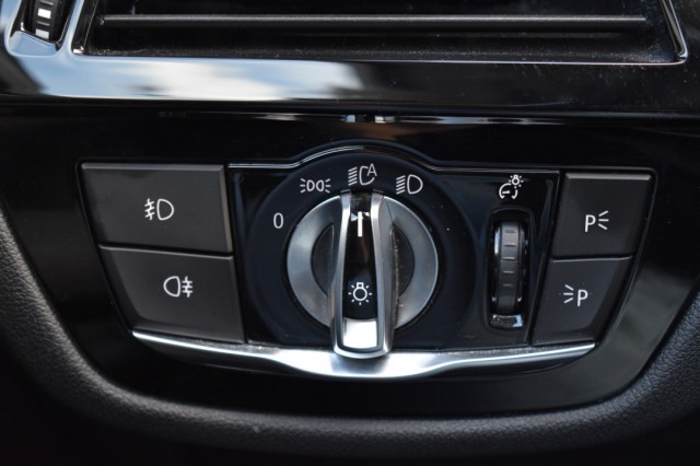 BMW 5-SERIE TOURING 530I EXECUTIVE / El. A-KLEP / PDC V+A / 18 LM. VELGEN, Grouwstra Auto`s, Deventer