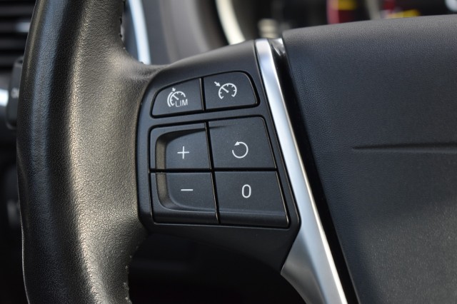 VOLVO V40 1.5 T2 POLAR+ / LED PAKKET / STOEL VERW. / PDC, Grouwstra Auto`s, Deventer