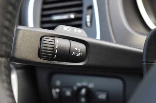 VOLVO V40 1.5 T2 POLAR+ / LED PAKKET / STOEL VERW. / PDC, Grouwstra Auto`s, Deventer