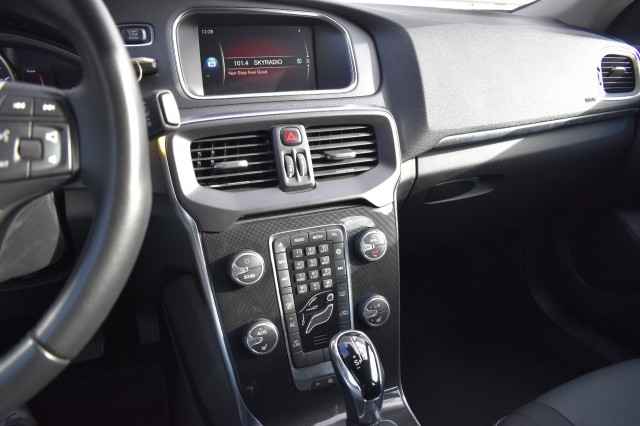 VOLVO V40 1.5 T2 POLAR+ / LED PAKKET / STOEL VERW. / PDC, Grouwstra Auto`s, Deventer