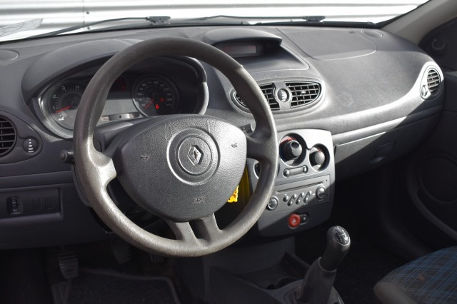 RENAULT CLIO 1.2-16V BNS LINE, Grouwstra Auto`s, Deventer