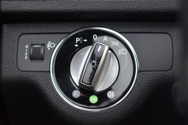 MERCEDES-BENZ C-KLASSE 180 AUT. KOMPRESSOR / LEDER / SCHUIF/KANTELDAK / PDC V+A, Grouwstra Auto`s, Deventer