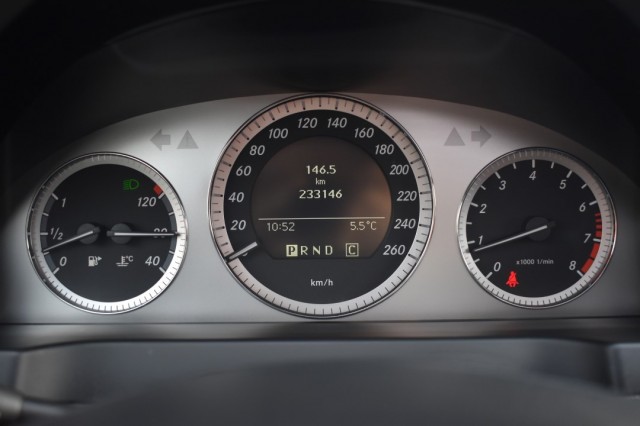 MERCEDES-BENZ C-KLASSE 180 AUT. KOMPRESSOR / LEDER / SCHUIF/KANTELDAK / PDC V+A, Grouwstra Auto`s, Deventer