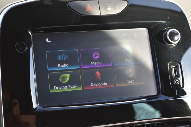 RENAULT CLIO 0.9 TCE 5DRS. LIMITED / NAVI / ECC / PDC / TREKHAAK, Grouwstra Auto`s, Deventer