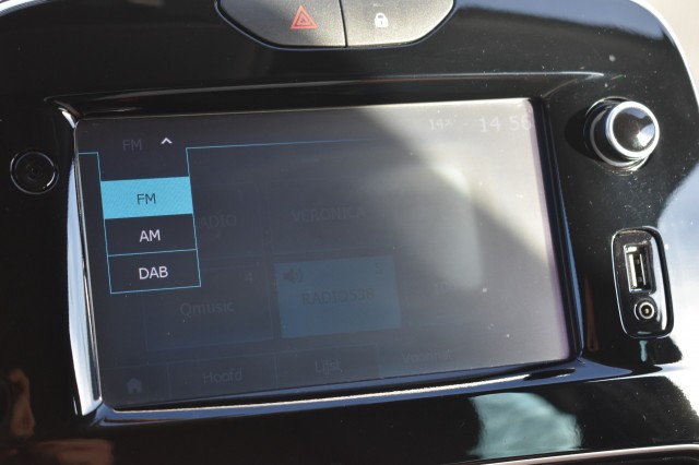 RENAULT CLIO 0.9 TCE 5DRS. LIMITED / NAVI / ECC / PDC / TREKHAAK, Grouwstra Auto`s, Deventer