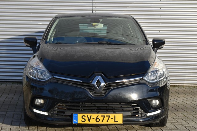 RENAULT CLIO 0.9 TCE 5DRS. LIMITED / NAVI / ECC / PDC / TREKHAAK, Grouwstra Auto`s, Deventer