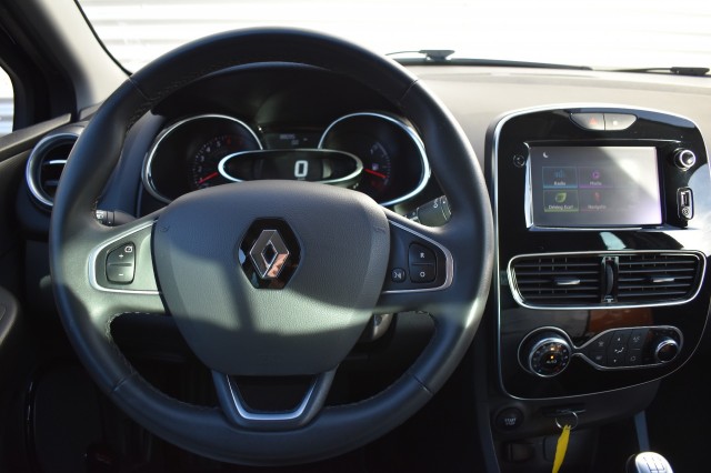 RENAULT CLIO 0.9 TCE 5DRS. LIMITED / NAVI / ECC / PDC / TREKHAAK, Grouwstra Auto`s, Deventer