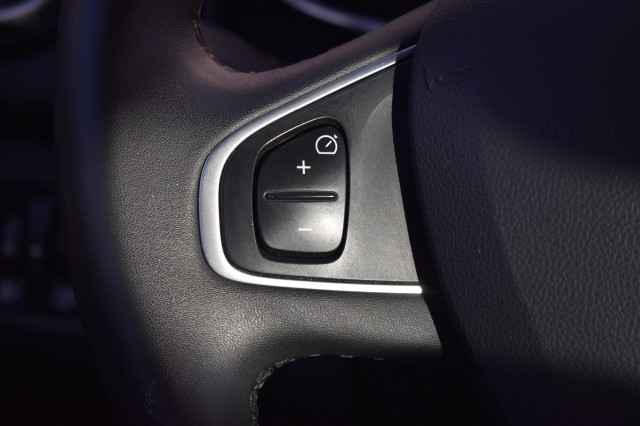 RENAULT CLIO 0.9 TCE 5DRS. LIMITED / NAVI / ECC / PDC / TREKHAAK, Grouwstra Auto`s, Deventer