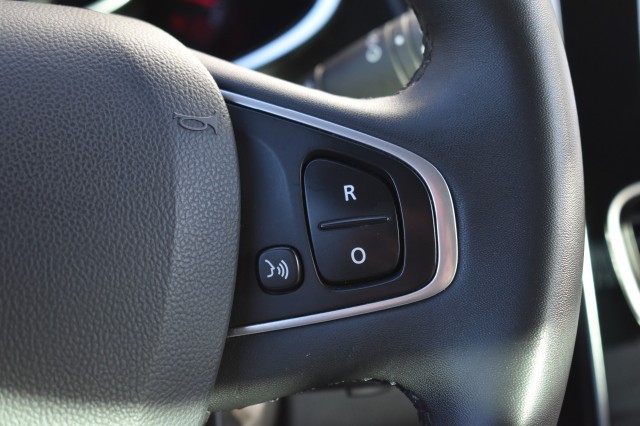 RENAULT CLIO 0.9 TCE 5DRS. LIMITED / NAVI / ECC / PDC / TREKHAAK, Grouwstra Auto`s, Deventer