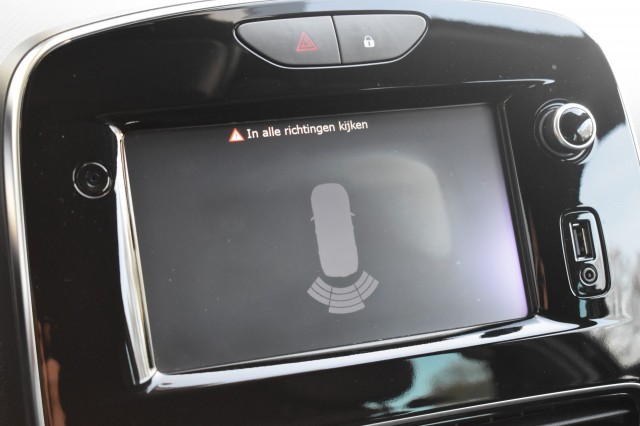 RENAULT CLIO 0.9 TCE 5DRS. LIMITED / NAVI / ECC / PDC / TREKHAAK, Grouwstra Auto`s, Deventer